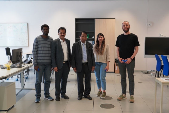 Delegation from VIT India visit to our lab